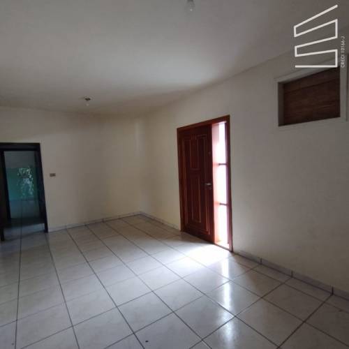 Casa Comercial no bairro Vila Lalau 