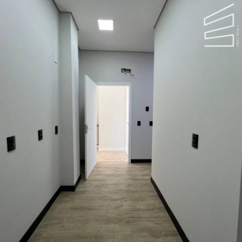 Sala Comercial Edif. Hass