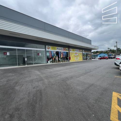 Sala Comercial no bairro Corticeira