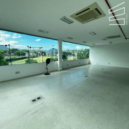 Salas Comerciais Piso superior