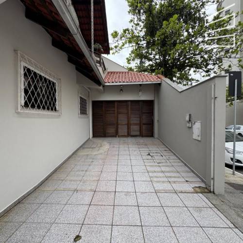 Casa Comercial no Bairro Centro