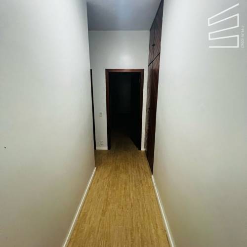 CASA COMERCIAL  NO BAIRRO CENTRO