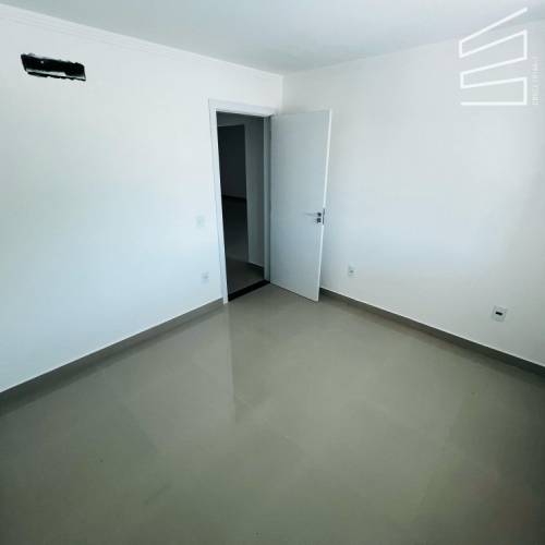 APARTAMENTO NO BAIRRO CZERNIEWICZ