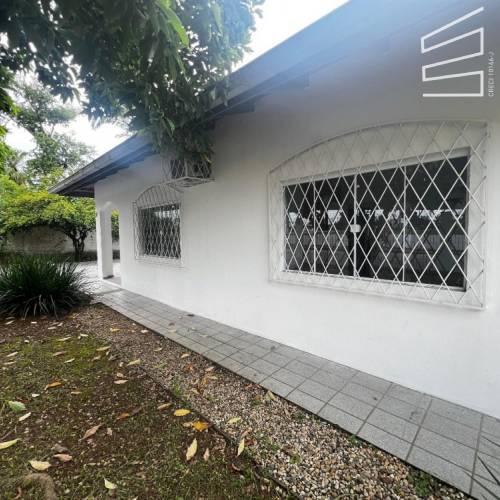Casa Comercial no Bairro Baependi 