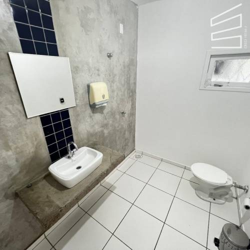 Casa Comercial no Bairro Baependi 
