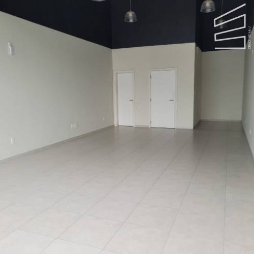 SALA COMERCIAL no bairro CZERNIEWICZ
