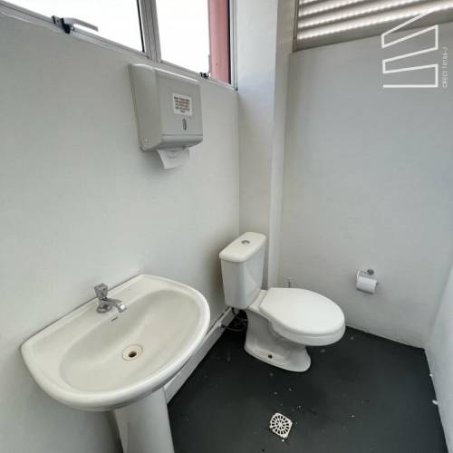 SALA COMERCIAL