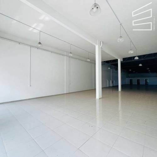 SALA COMERCIAL NO BAIRRO  CENTRO 