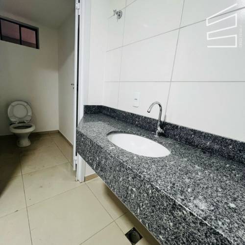 SALA COMERCIAL NO BAIRRO  CENTRO 
