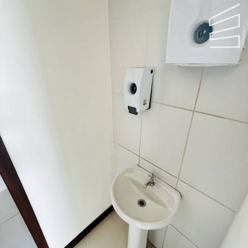 SALA COMERCIAL no bairro CENTRO