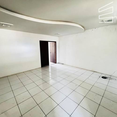 SALA COMERCIAL NO CENTRO