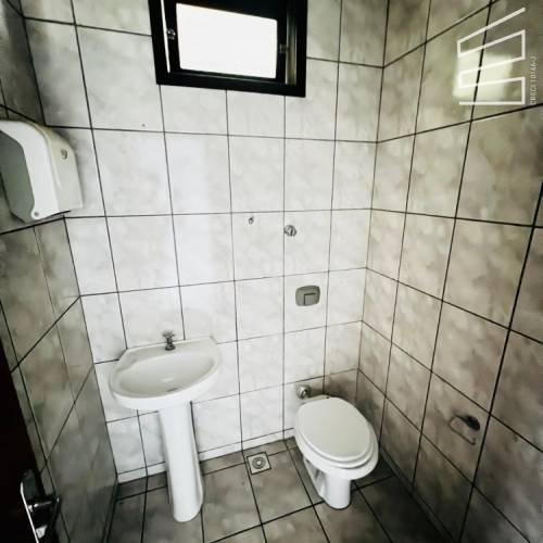 SALA COMERCIAL NO CENTRO
