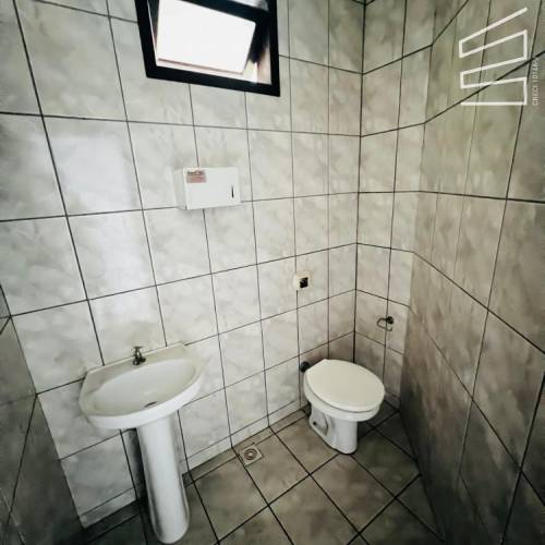 SALA COMERCIAL NO CENTRO
