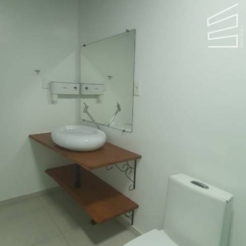 CASA NO BAIRRO VILA LENZI
