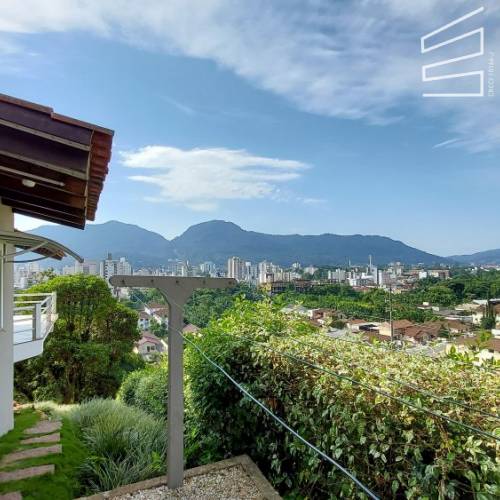 CASA RESIDENCIAL  NO BAIRRO VILA NOVA