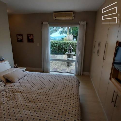 CASA RESIDENCIAL  NO BAIRRO VILA NOVA