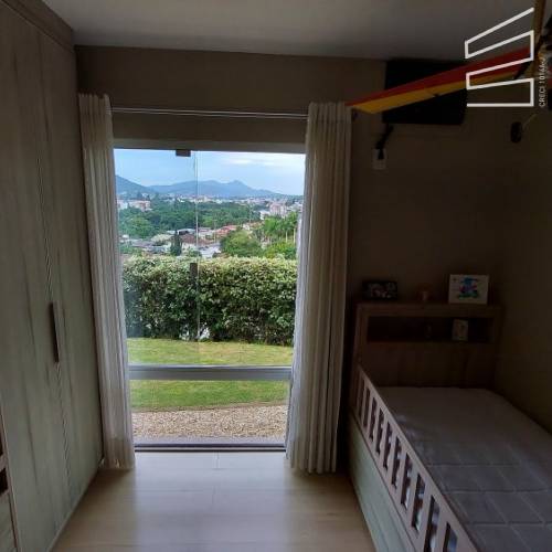 CASA RESIDENCIAL  NO BAIRRO VILA NOVA