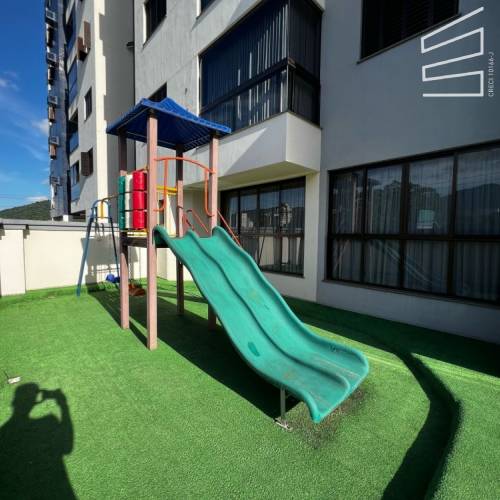 APARTAMENTO NO  BAIRRO CENTRO