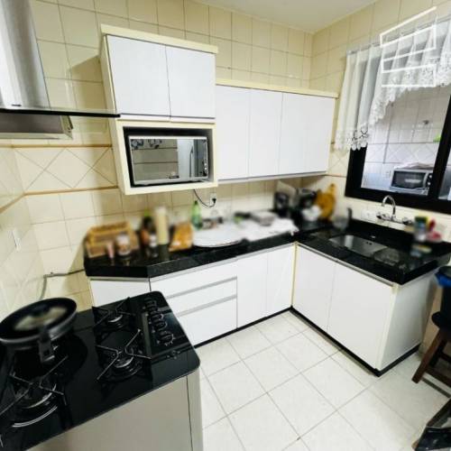 APARTAMENTO NO  BAIRRO CENTRO