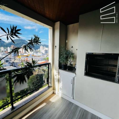 APARTAMENTO NO  BAIRRO CENTRO