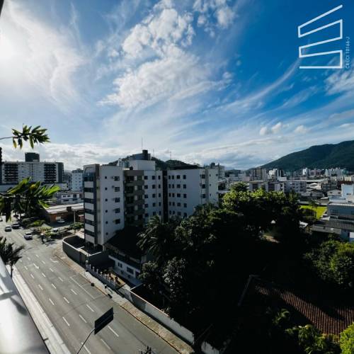 APARTAMENTO NO  BAIRRO CENTRO