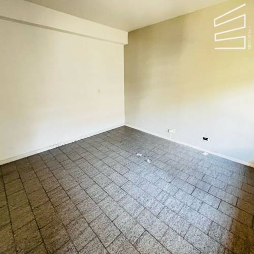 SALA COMERCIAL NO bairro CENTRO 