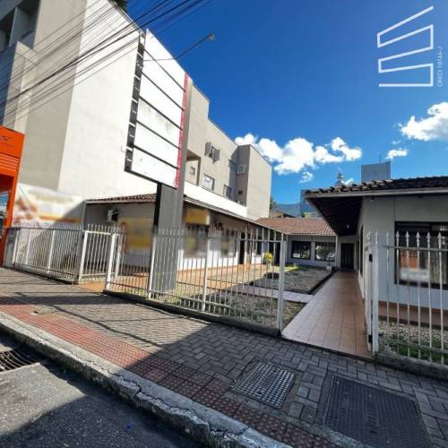 SALA COMERCIAL NO bairro CENTRO 