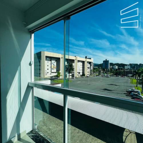 APARTAMENTO NO BAIRRO CZERNIEWICZ	