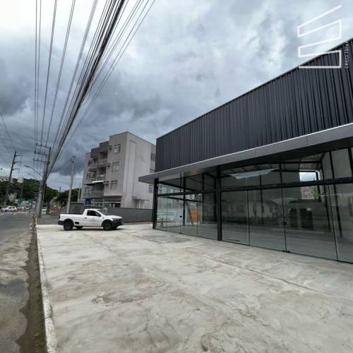 SALA COMERCIAL NO BAIRRO CZERNIEWICZ