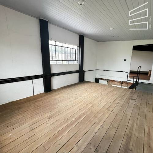 SALA COMERCIAL NO CENTRO 