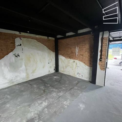 SALA COMERCIAL NO CENTRO 