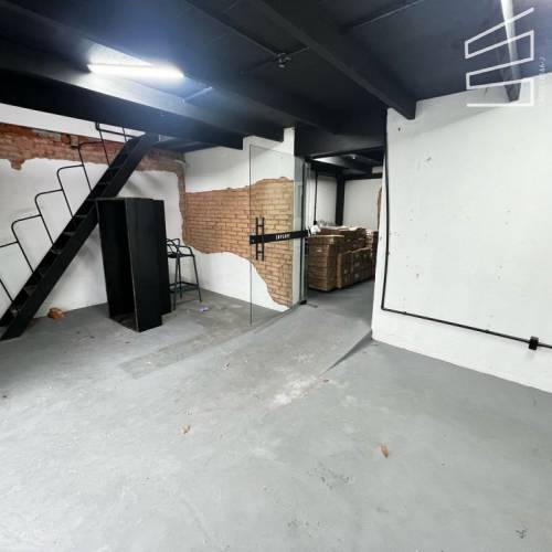SALA COMERCIAL NO CENTRO 