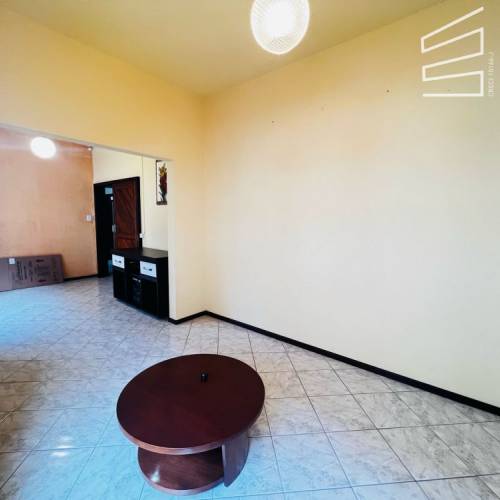 CASA NO BAIRRO CENTRO 