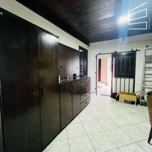 CASA NO BAIRRO CENTRO 