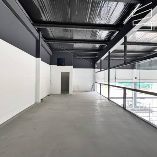 GALPO NO BAIRRO JARAGU ESQUERDO