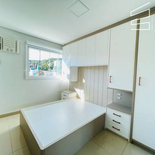 APARTAMENTO NO BAIRRO CENTRO 