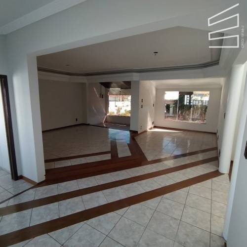 SALA COMERCIAL NO bairro CENTRO 