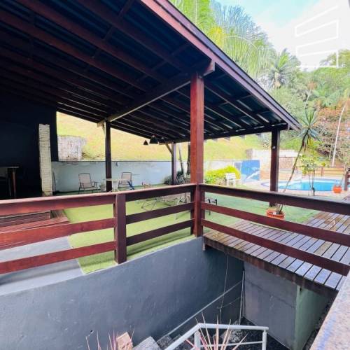 CASA  NO BAIRRO VILA NOVA