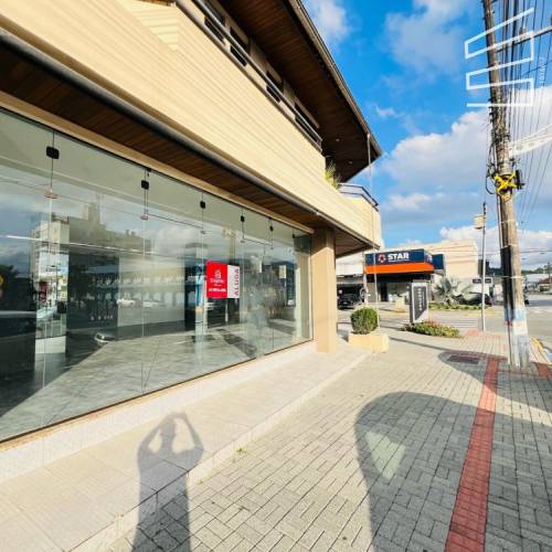 SALA COMERCIAL NO CENTRO DE GUARAMIRIM