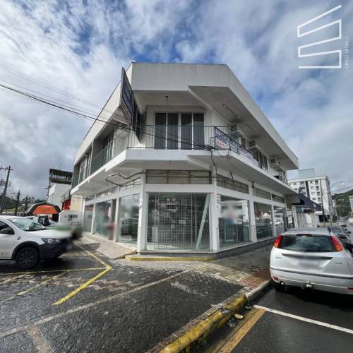 SALA COMERCIAL NO BAIRRO VILA NOVA