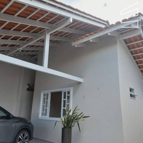 CASA COMERCIAL NO BAIRRO AMIZADE
