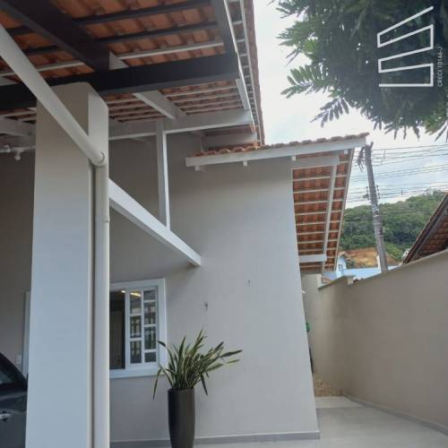 CASA COMERCIAL NO BAIRRO AMIZADE