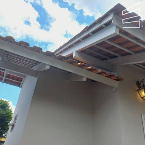CASA COMERCIAL NO BAIRRO AMIZADE