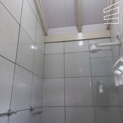 CASA COMERCIAL NO BAIRRO AMIZADE