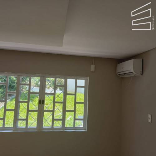 CASA COMERCIAL NO BAIRRO AMIZADE