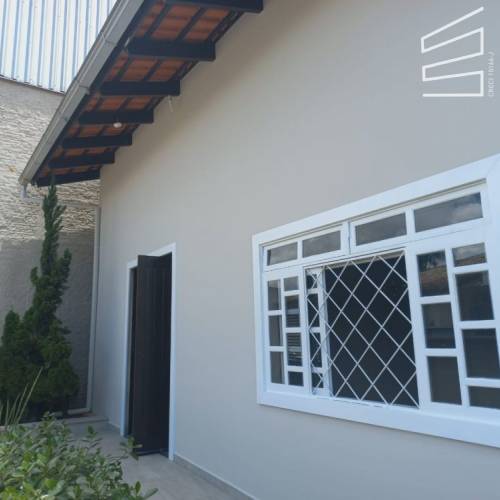 CASA COMERCIAL NO BAIRRO AMIZADE