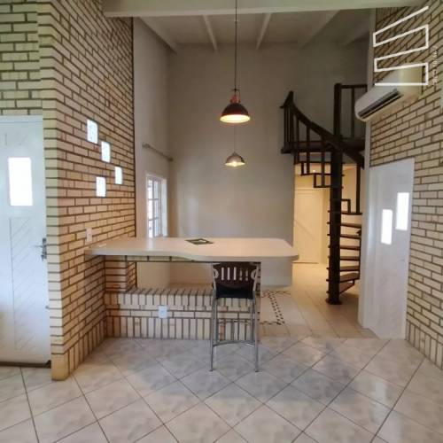 CASA COMERCIAL NO BAIRRO AMIZADE