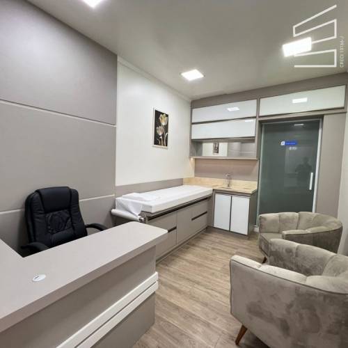 SALA COMERCIAL NO BAIRRO VILA NOVA