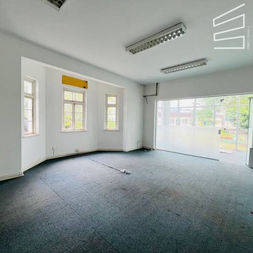 CASA COMERCIAL NO BAIRRO CENTRO