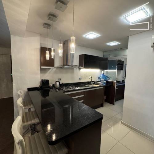APARTAMENTO MOBILIADO NO BAIRRO CENTRO 